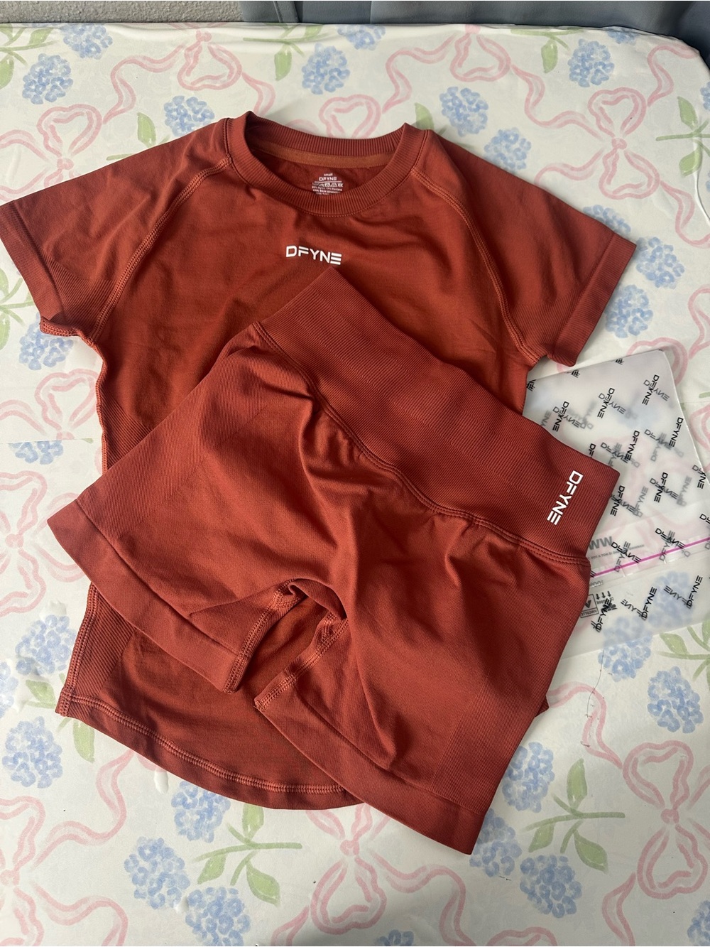 DFYNE Short Sleeve Tee & Bike Shorts Set